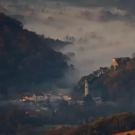 Residenza Fullini Daire *