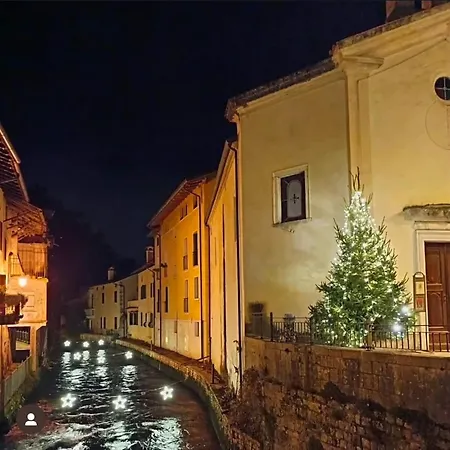 Residenza Fullini Daire